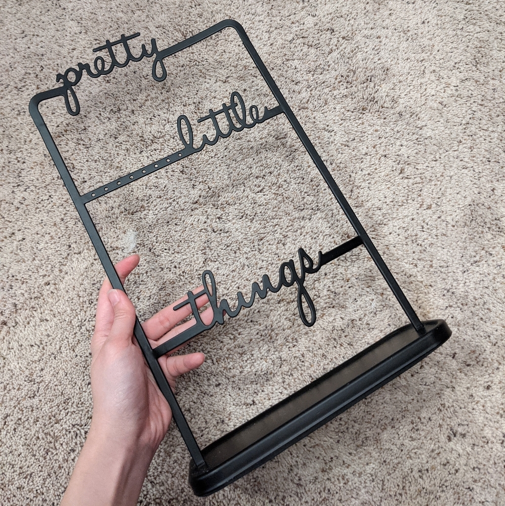 Jewelry rack